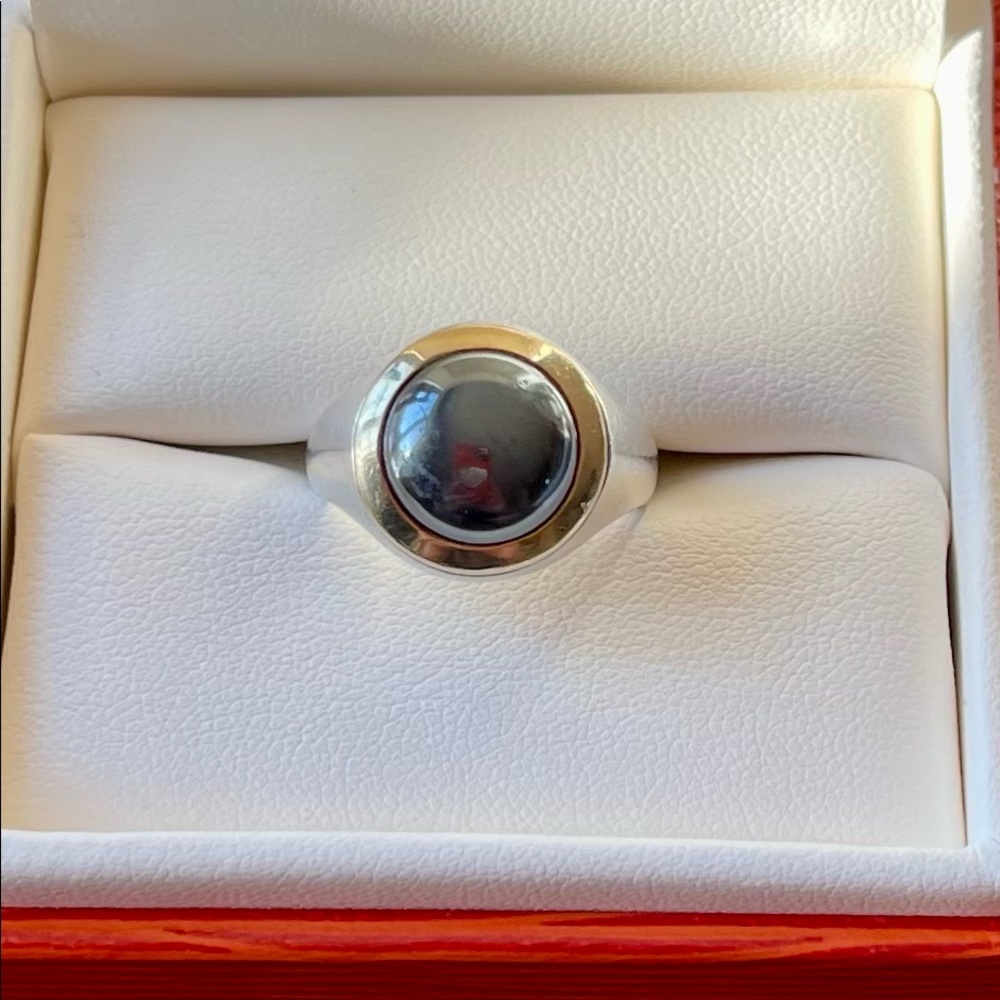 COPY - Tiffany & Co. - Sterling Silver , 18k yellow gold Hematite ring.